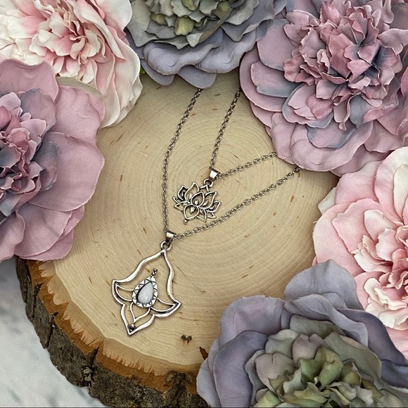 Vintage 3 in 1 Lotus Flower Pendant Necklace - Picture 11 of 16